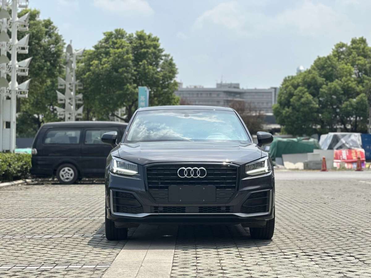 奧迪 奧迪Q2L  2021款 35 TFSI 時尚動感型圖片