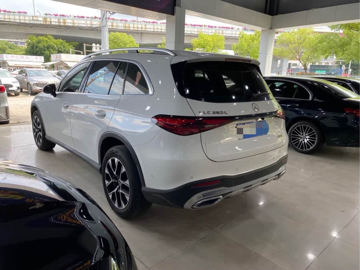 奔馳 奔馳GLC  2024款 GLC 260 L 4MATIC 動感型 5座圖片
