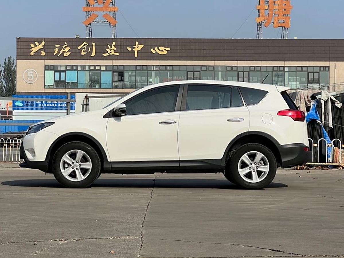 豐田 RAV4榮放  2013款 2.5L 自動四驅(qū)精英版圖片