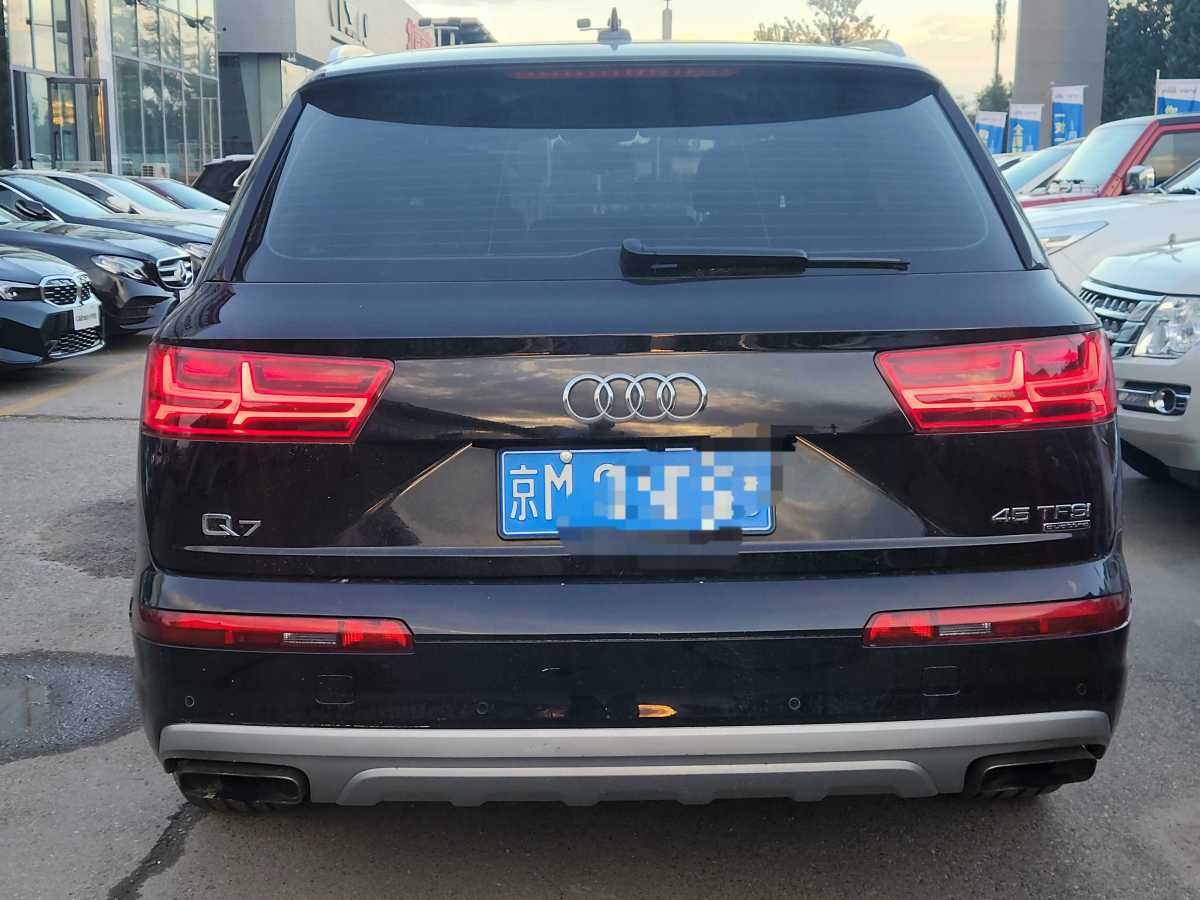 2017年12月奧迪 奧迪Q7  2018款 45 TFSI S line運(yùn)動(dòng)型