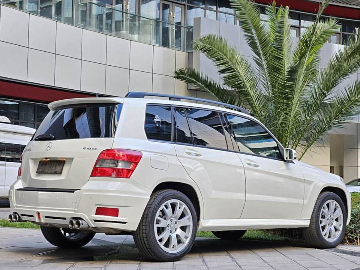 奔馳 奔馳GLK級  2011款 GLK 300 4MATIC 動感型圖片