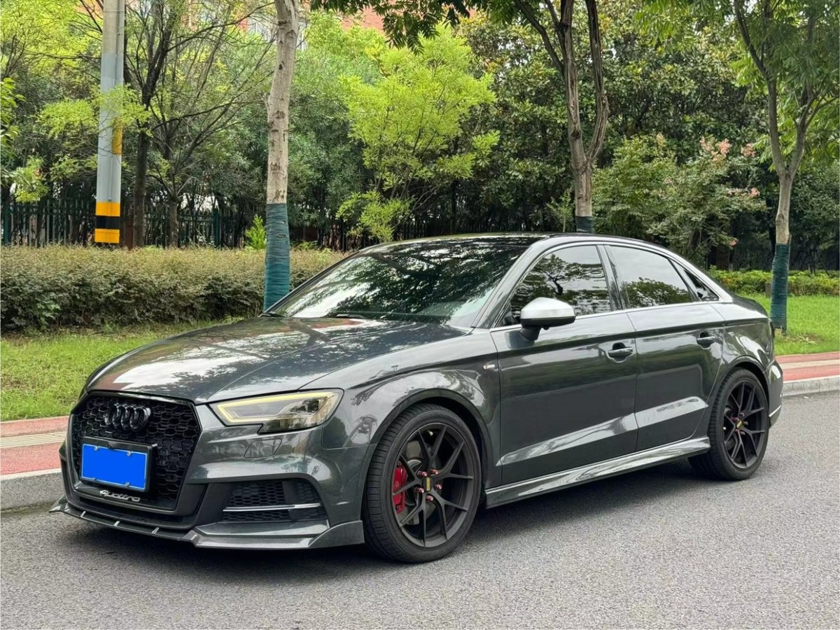 奧迪 奧迪S3  2019款 S3 2.0T Limousine圖片