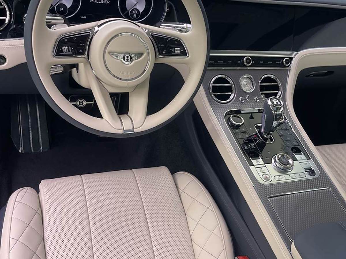 2024年10月賓利 歐陸  2024款 4.0T GT V8 Mulliner