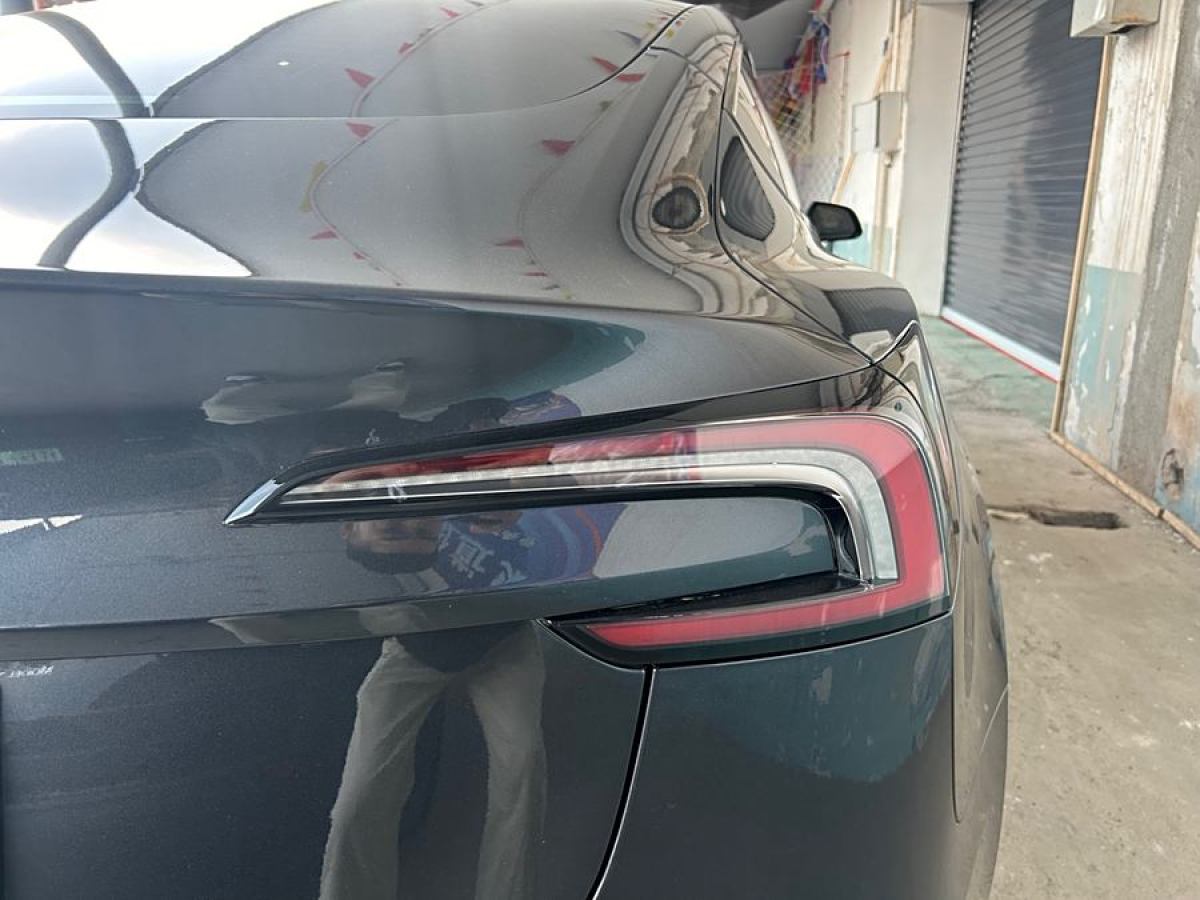 特斯拉 Model Y  2023款 后輪驅(qū)動(dòng)版圖片