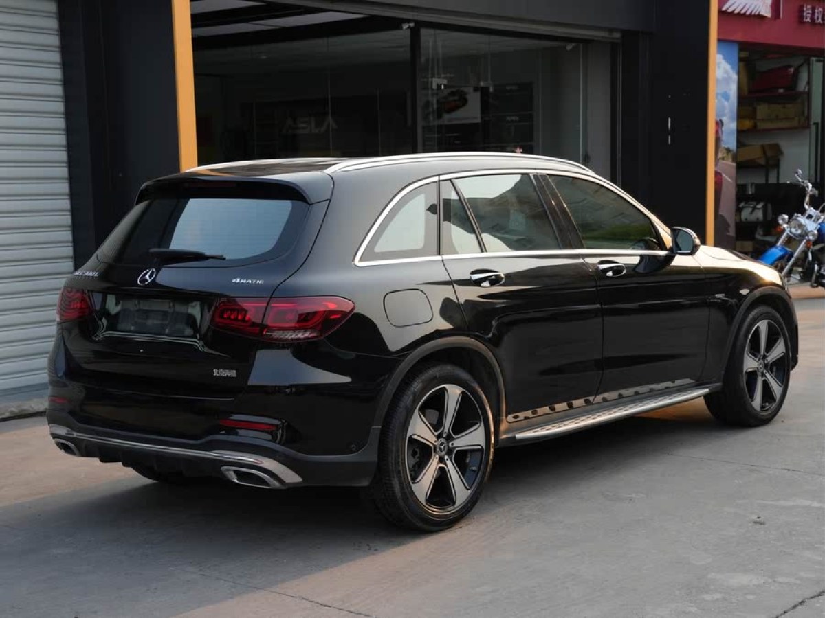 奔馳 奔馳GLC  2018款 改款 GLC 300 4MATIC 動(dòng)感型圖片