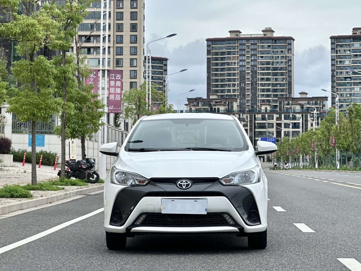 豐田 YARiS L 致炫  2022款 1.5L CVT領(lǐng)先PLUS版圖片