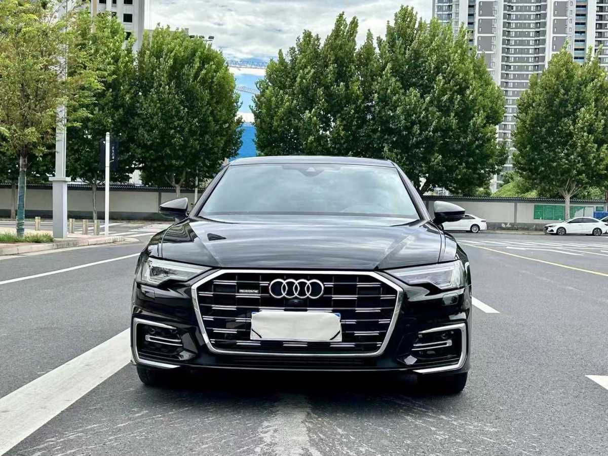 奧迪 奧迪A6L  2023款 改款 45 TFSI quattro 臻選動(dòng)感型圖片