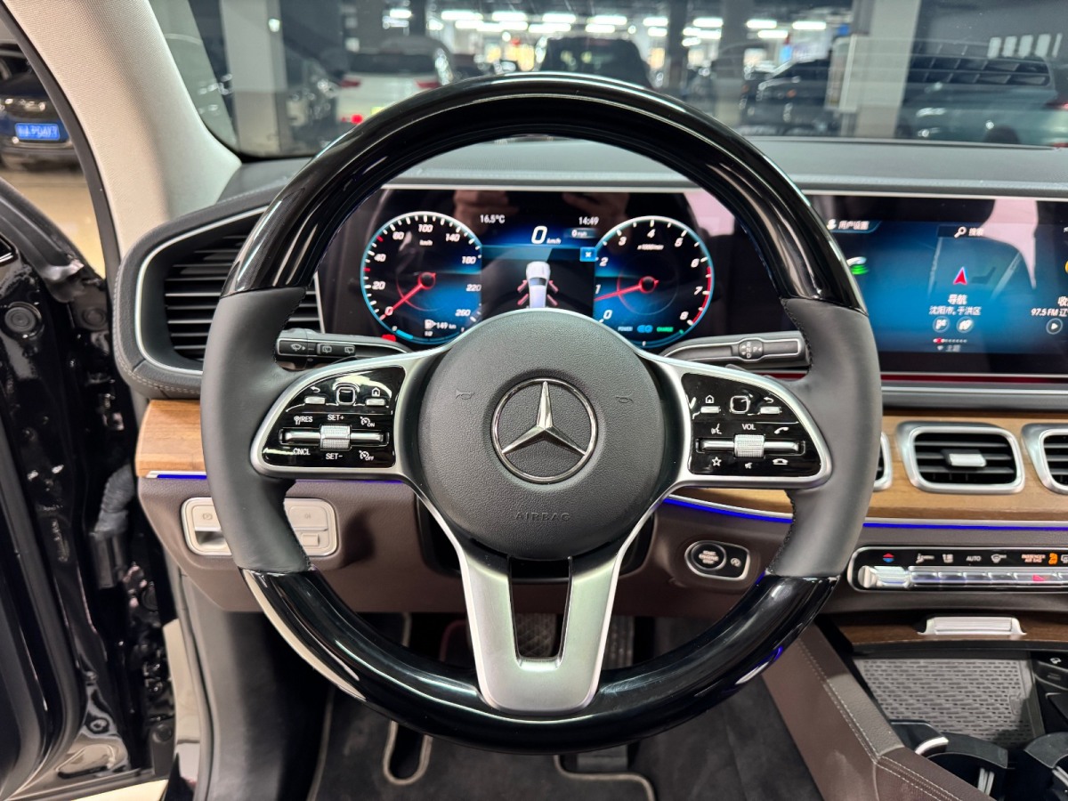 奔馳 奔馳GLS  2023款 GLS 450 4MATIC 豪華型圖片