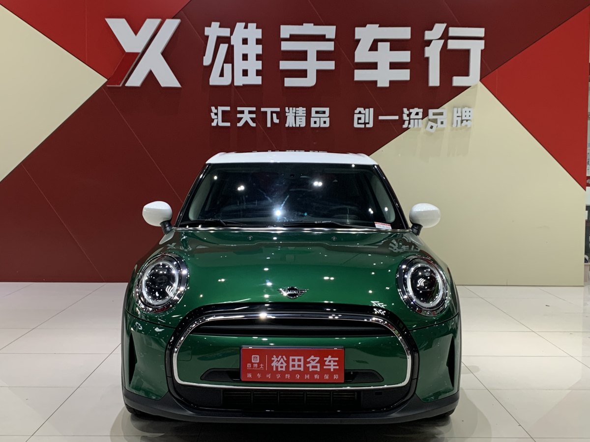 MINI MINI  2022款 1.5T COOPER 藝術(shù)家 五門(mén)版圖片