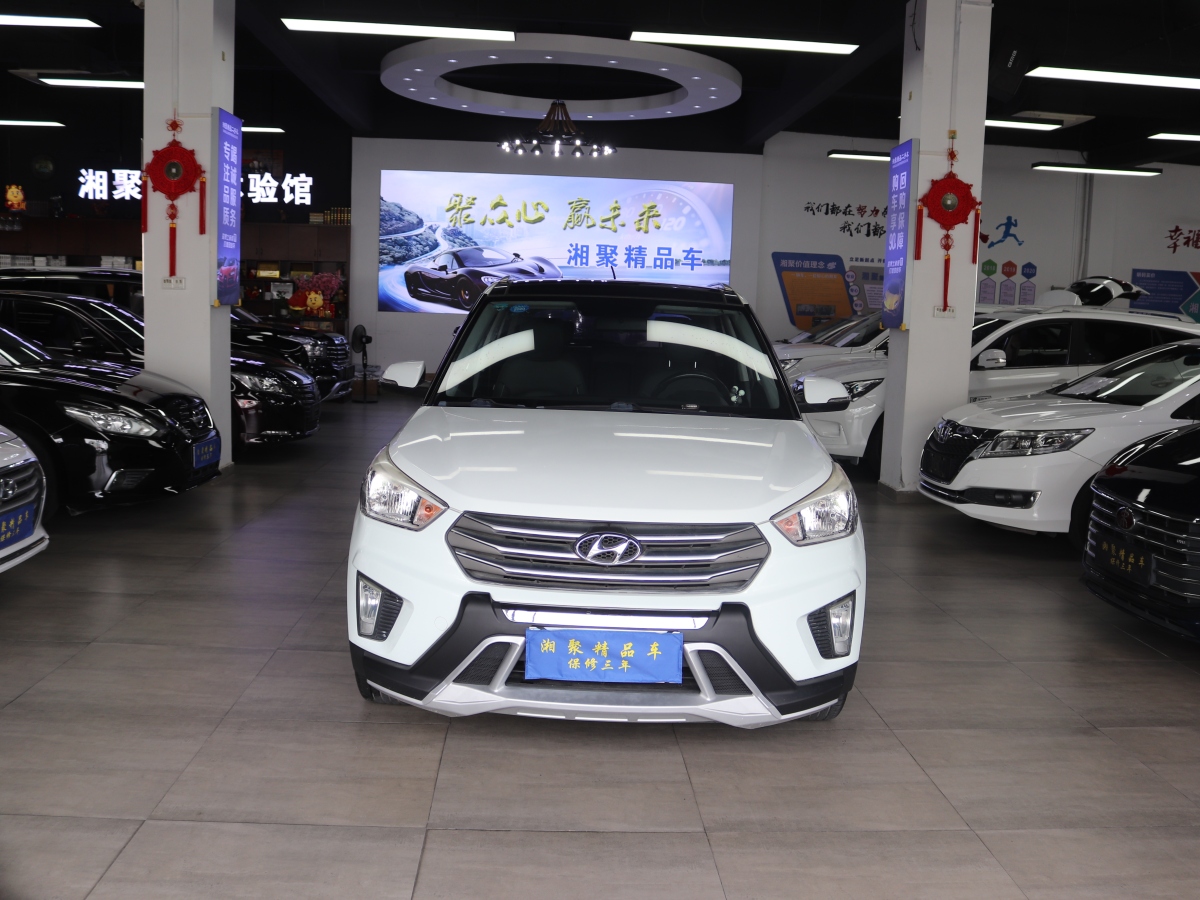 2017年1月現(xiàn)代 ix25  2015款 1.6L 自動兩驅(qū)智能型GLS