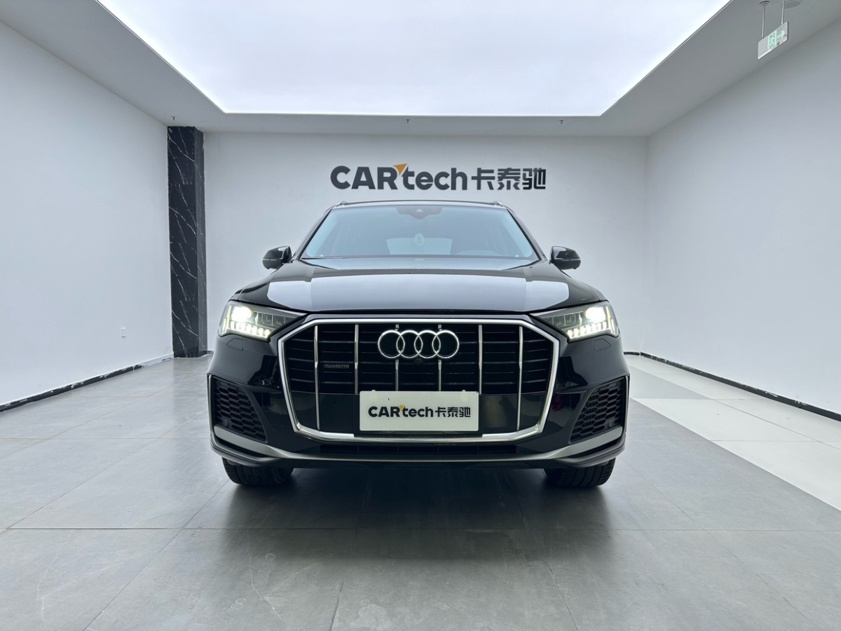 奧迪 奧迪Q7  2020款 55 TFSI quattro 至尊專享版圖片