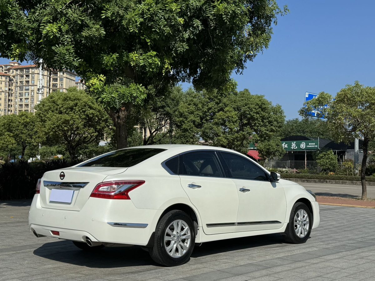 日产 天籁  2013款 2.0L XL舒适版图片