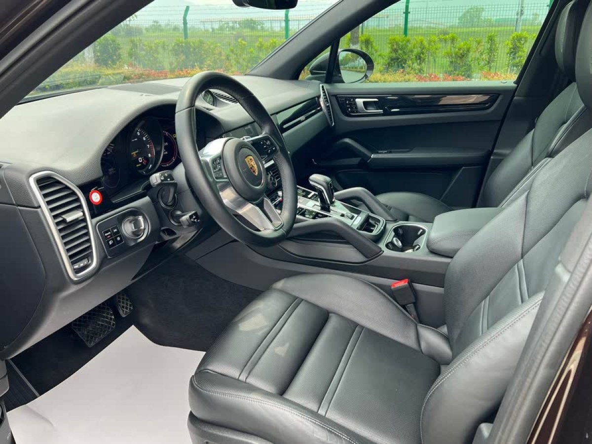 保時(shí)捷 Cayenne新能源  2021款 Cayenne E-Hybrid 2.0T圖片