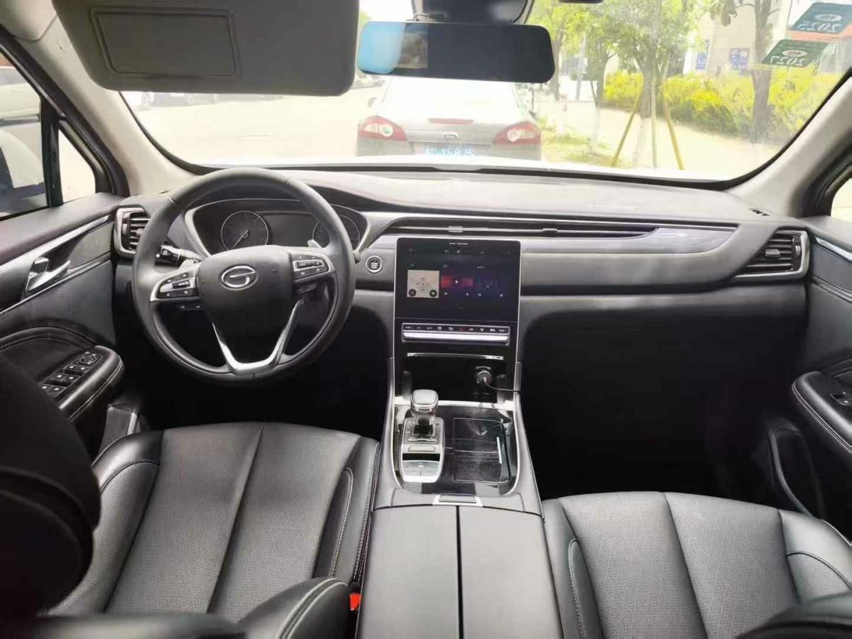 廣汽傳祺 GS5  2021款 進(jìn)階款 270T 科技智領(lǐng)版圖片
