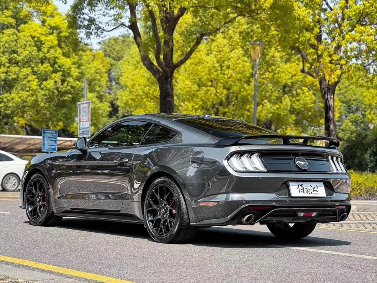 2021年10月福特 Mustang  2020款 2.3L EcoBoost