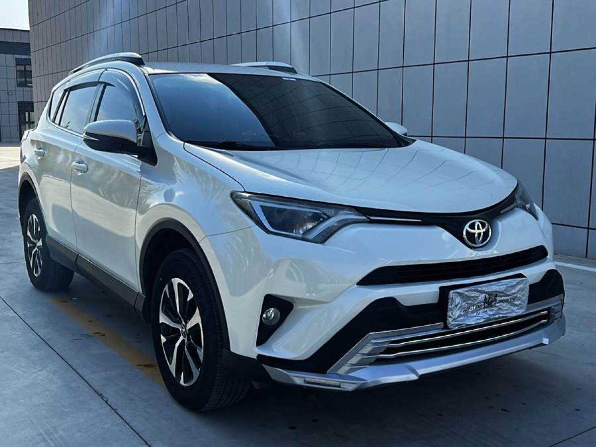 豐田 RAV4榮放  2016款 2.0L CVT兩驅(qū)都市版圖片