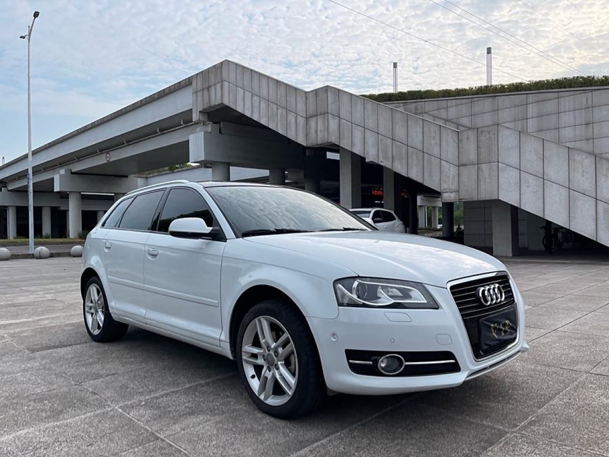 2012年3月奧迪 奧迪A3  2012款 Sportback 1.8T 尊貴型