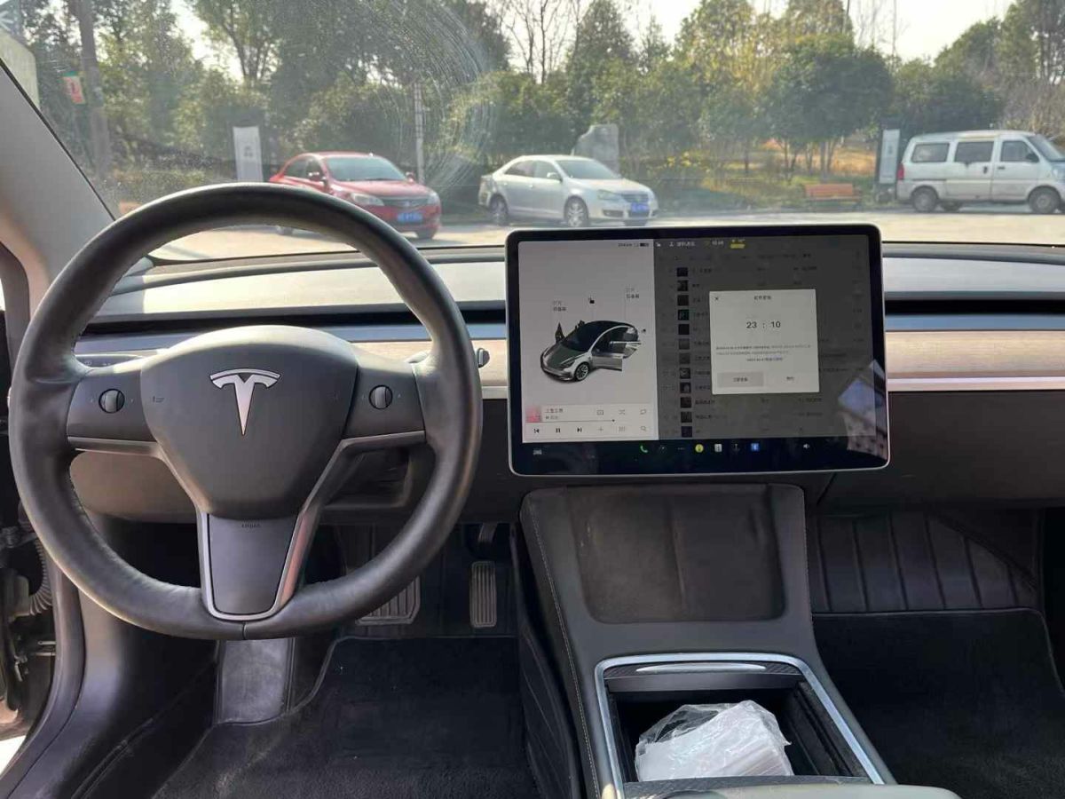 特斯拉 Model S  2021款 Plaid Plus 版圖片