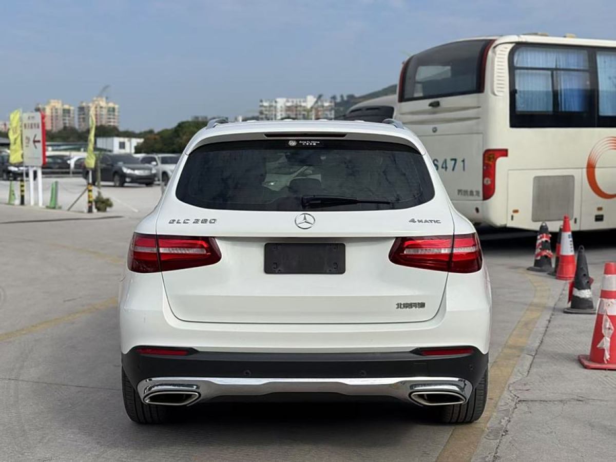 奔馳 奔馳GLC  2016款 GLC 260 4MATIC 豪華型圖片