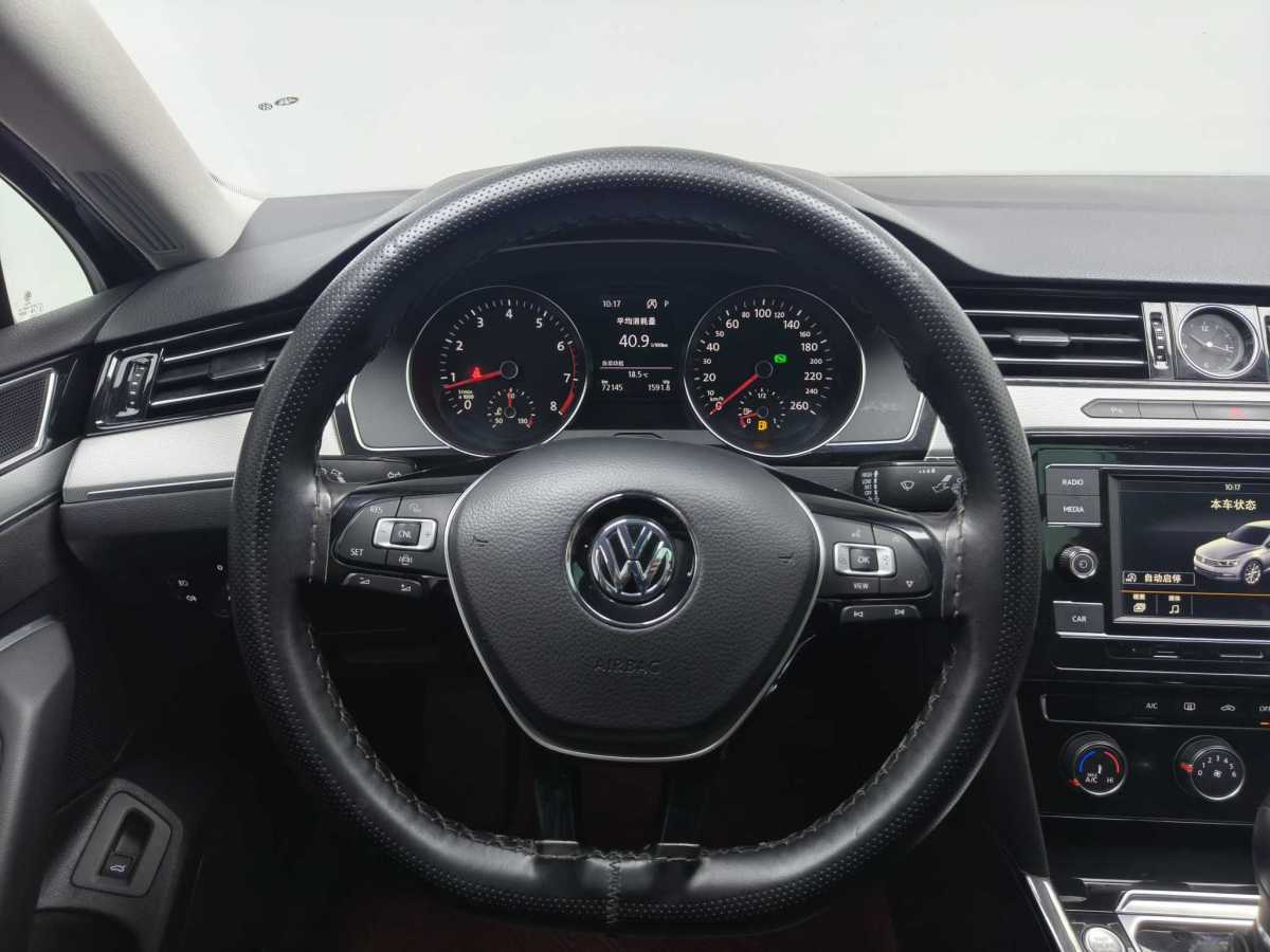 大眾 邁騰  2019款  330TSI DSG 領(lǐng)先型 國VI圖片