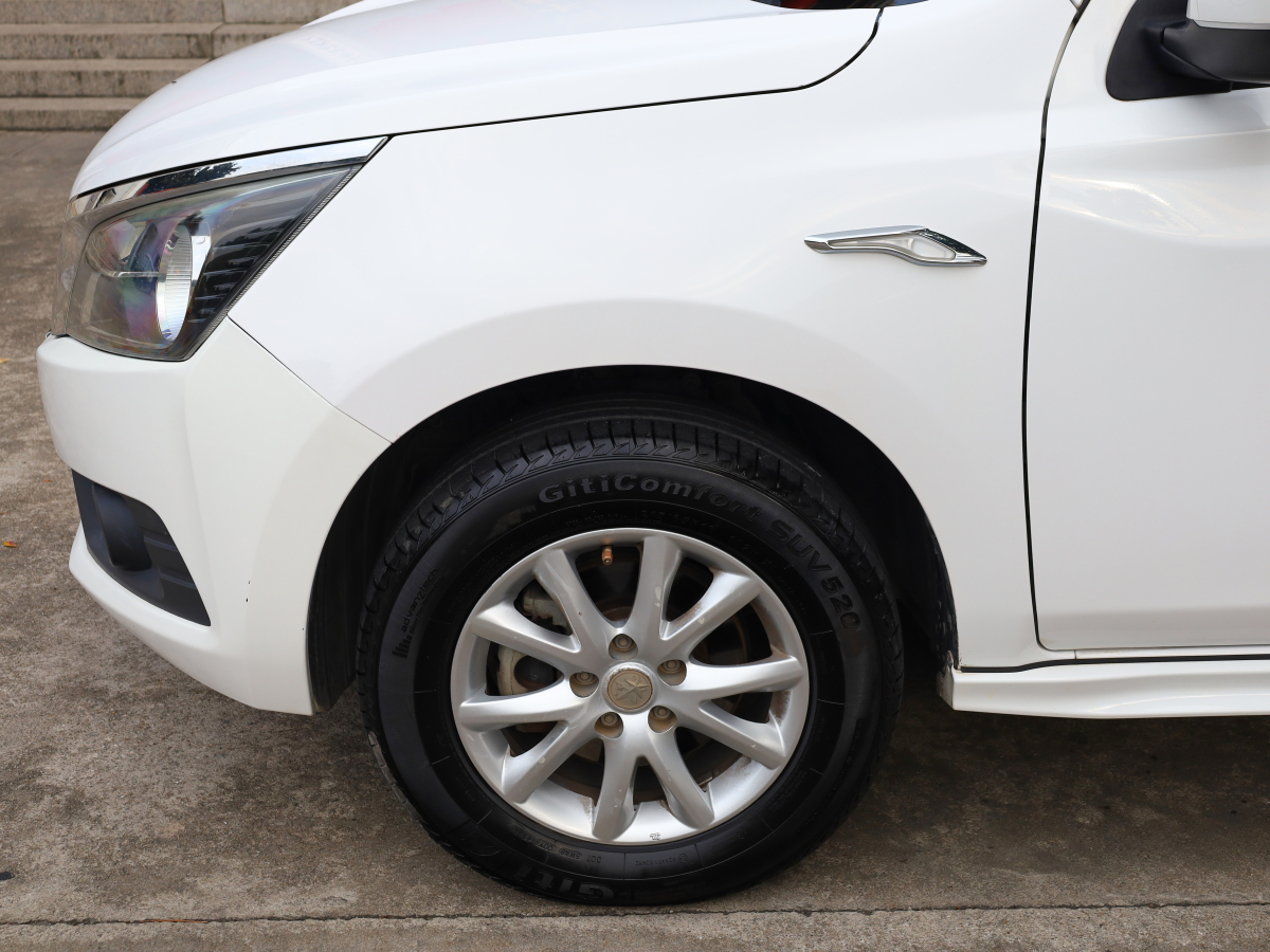 啟辰 T70  2016款 1.6L 手動(dòng)睿行版圖片
