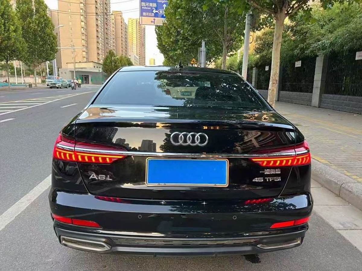 奧迪 奧迪A6L  2019款 45 TFSI 臻選動感型圖片