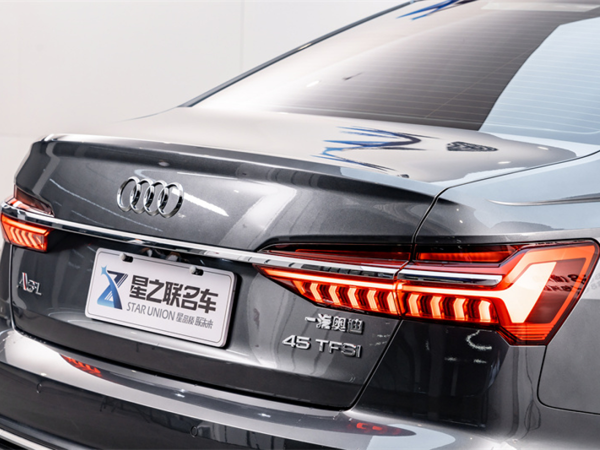 2024年9月奧迪 奧迪A6L  2024款 45 TFSI 臻選動感型