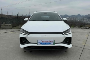 e2 比亞迪 豪華型