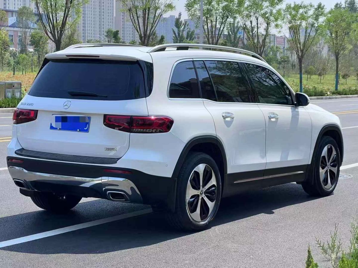 奔馳 奔馳GLC  2023款 GLC 260 L 4MATIC 動感型 5座圖片