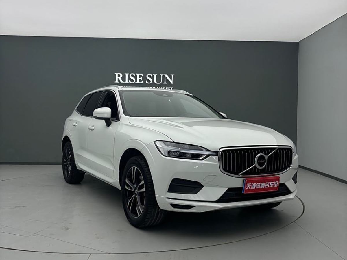 沃爾沃 XC60  2019款  T5 四驅(qū)智遠(yuǎn)版 國(guó)VI圖片