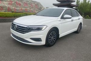速騰 大眾 200TSI DSG時(shí)尚型