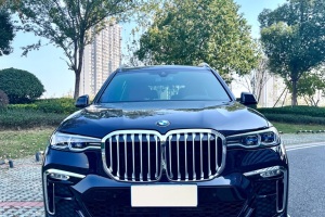 宝马X7 宝马 xDrive40i 尊享型M运动套装