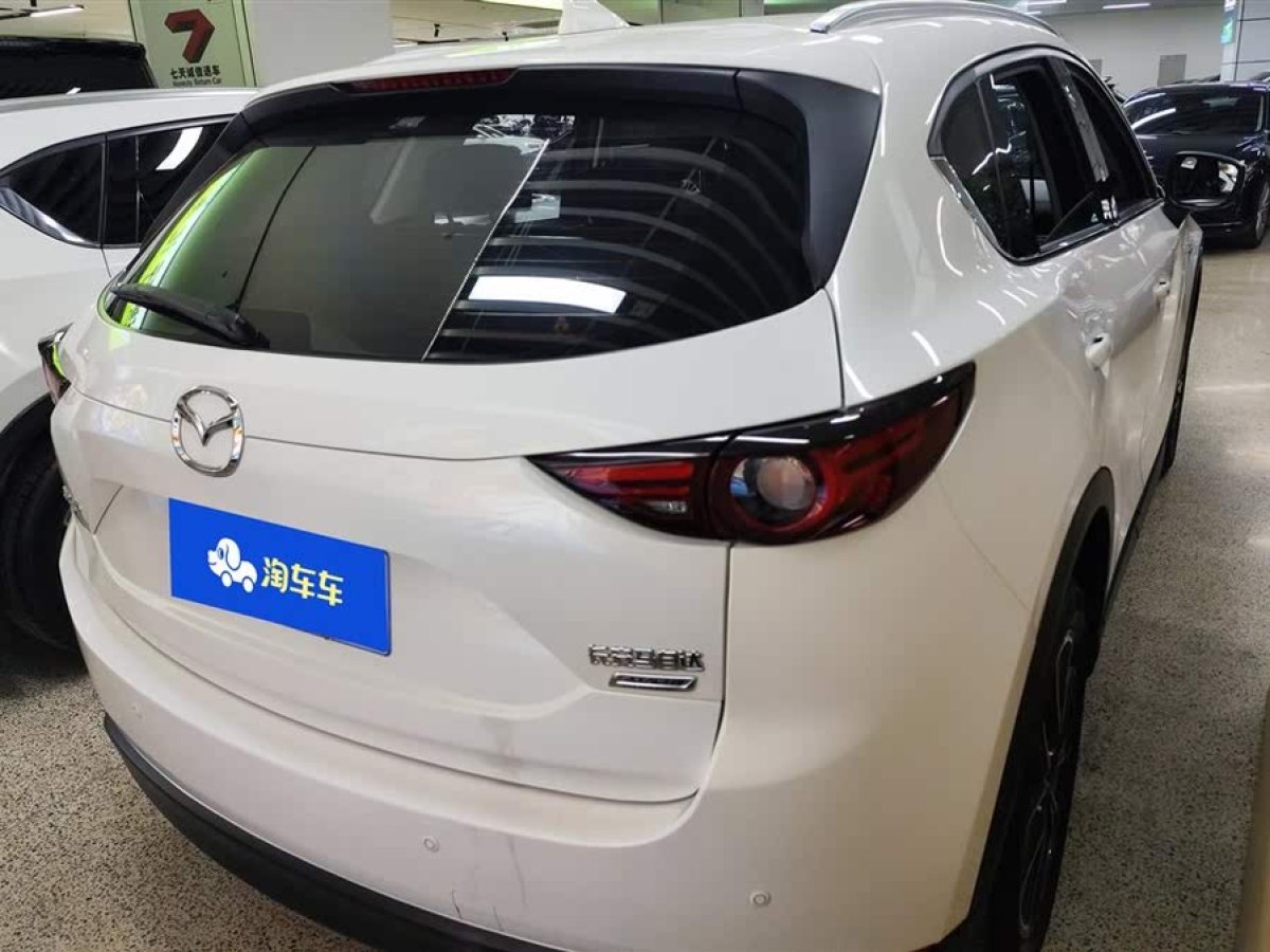 馬自達(dá) CX-5  2017款 2.5L 自動(dòng)四驅(qū)智尊型 國(guó)VI圖片