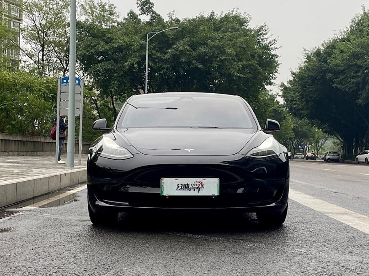 特斯拉 Model 3  2022款 改款 后輪驅(qū)動(dòng)版圖片