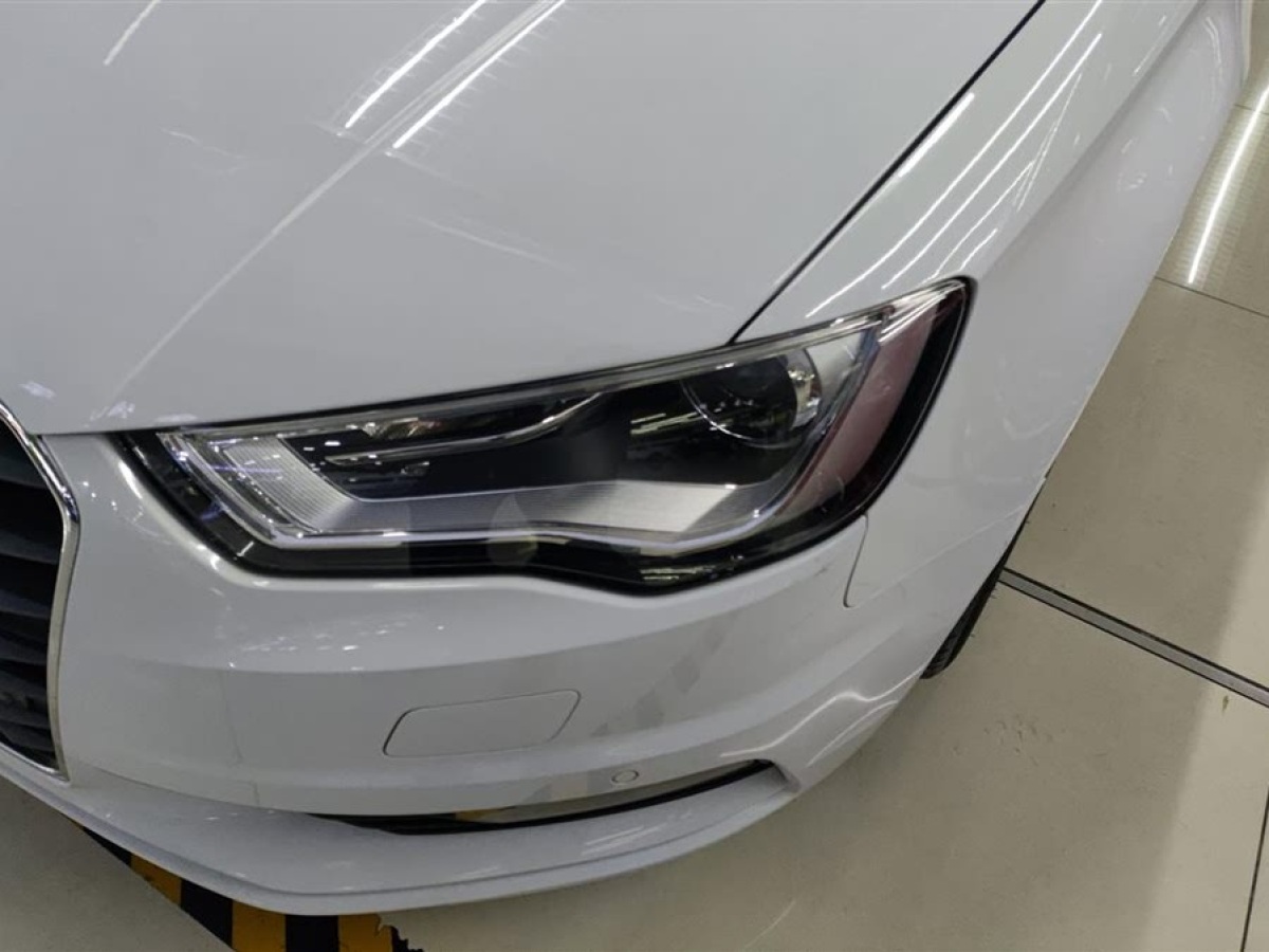 奧迪 奧迪A3  2016款 Limousine 35 TFSI 特別版圖片