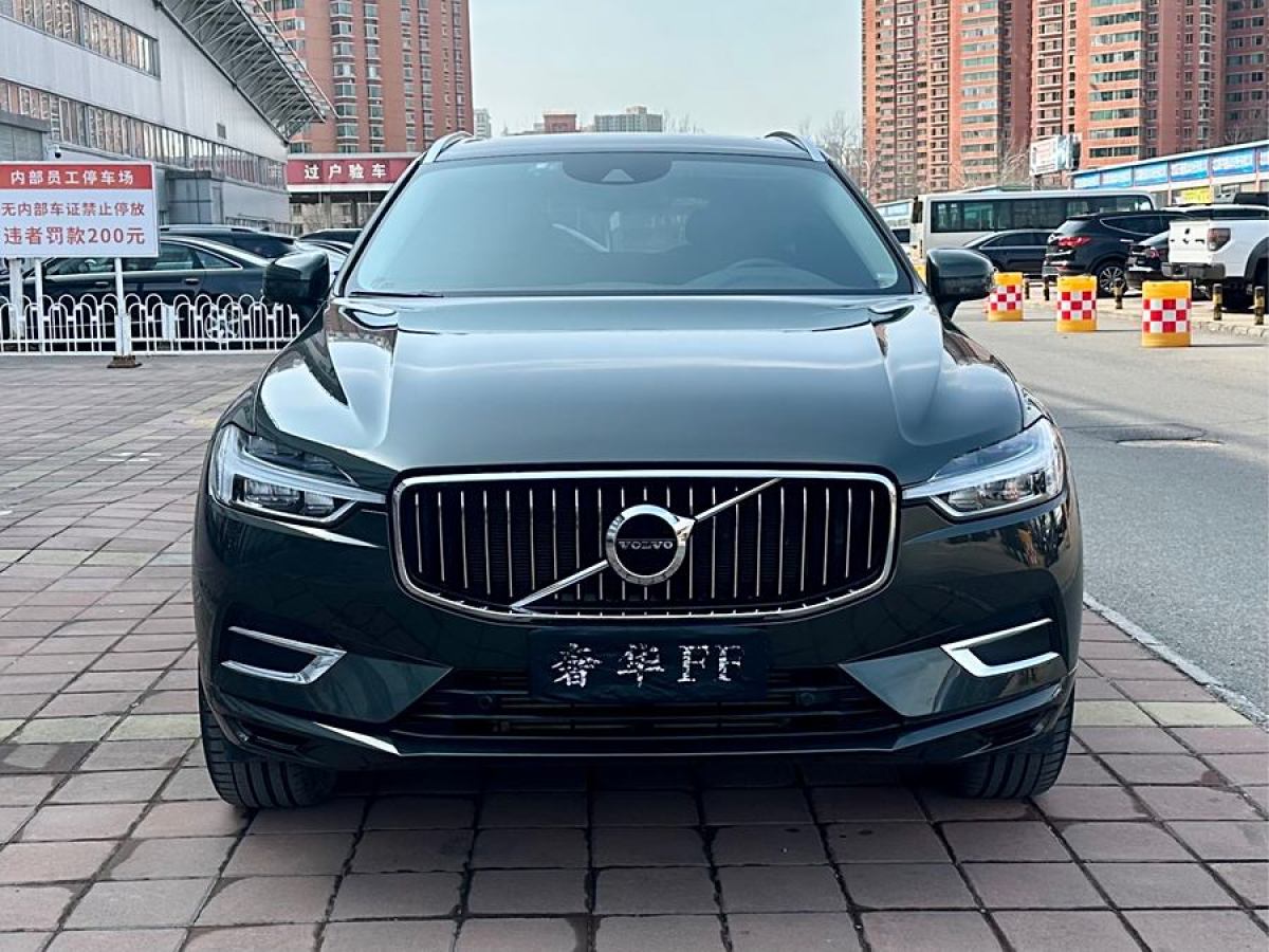 沃爾沃 XC60  2020款 T5 四驅(qū)智逸豪華版圖片