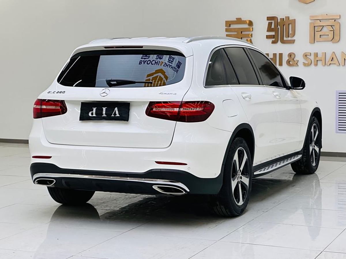 奔馳 奔馳GLC  2018款 改款 GLC 260 4MATIC 豪華型圖片