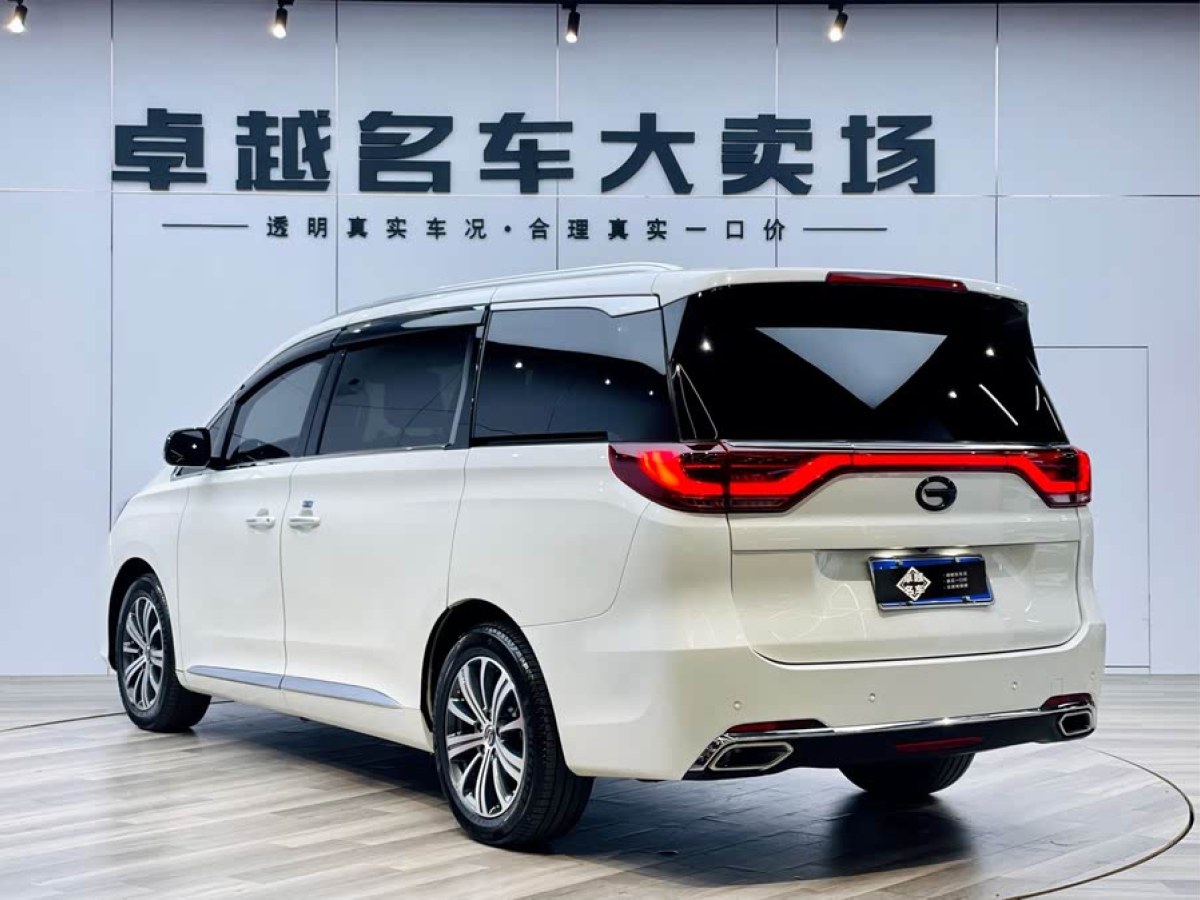 廣汽傳祺 M8  2018款 320T 尊貴版圖片