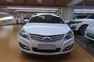 悅動(dòng) 現(xiàn)代 1.6L 自動(dòng)豪華型