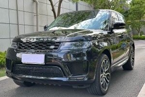 攬勝運(yùn)動版 路虎 3.0 L6 耀黑版
