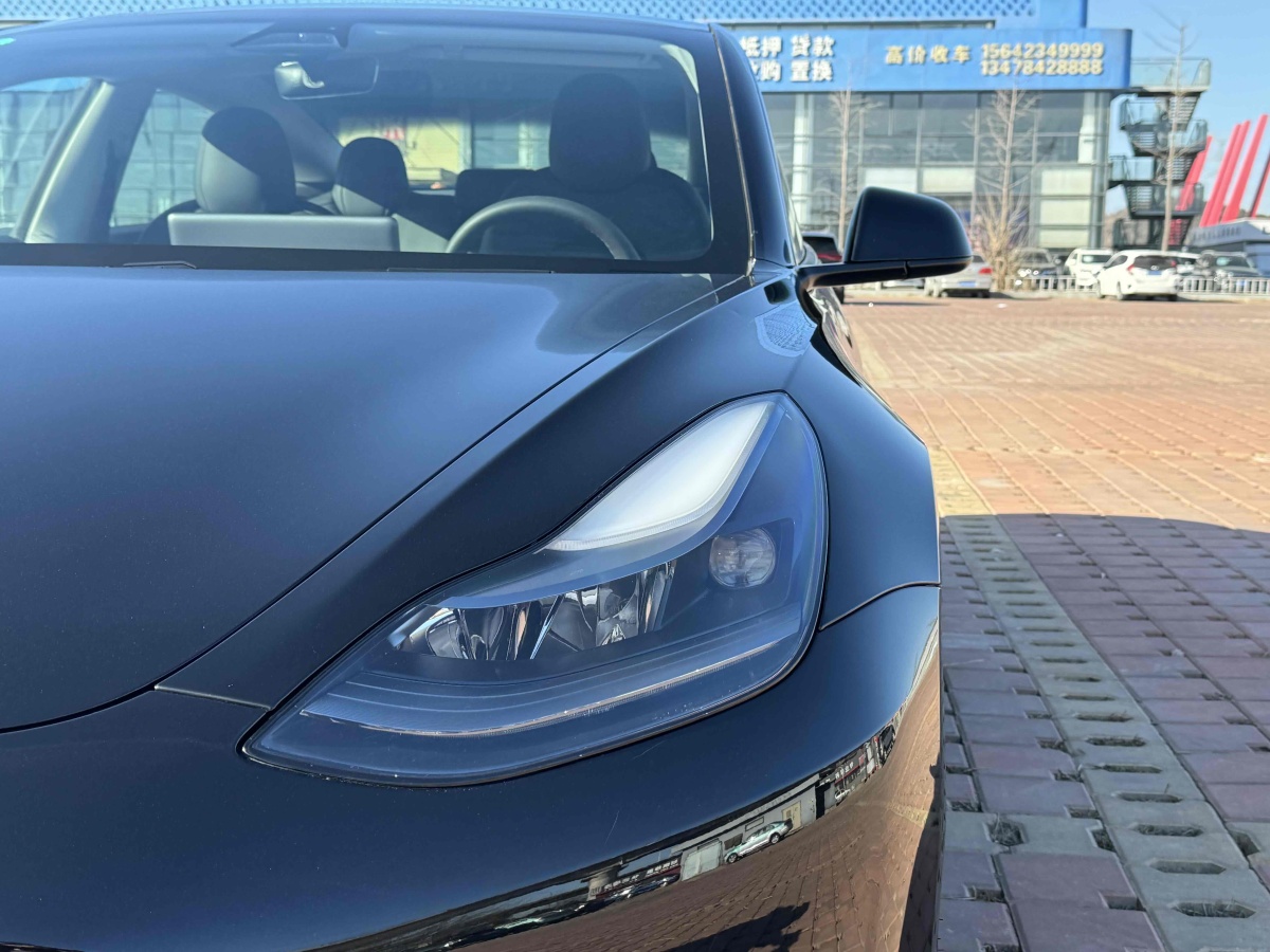 2021年3月特斯拉 Model 3  2019款 標(biāo)準(zhǔn)續(xù)航后驅(qū)升級(jí)版