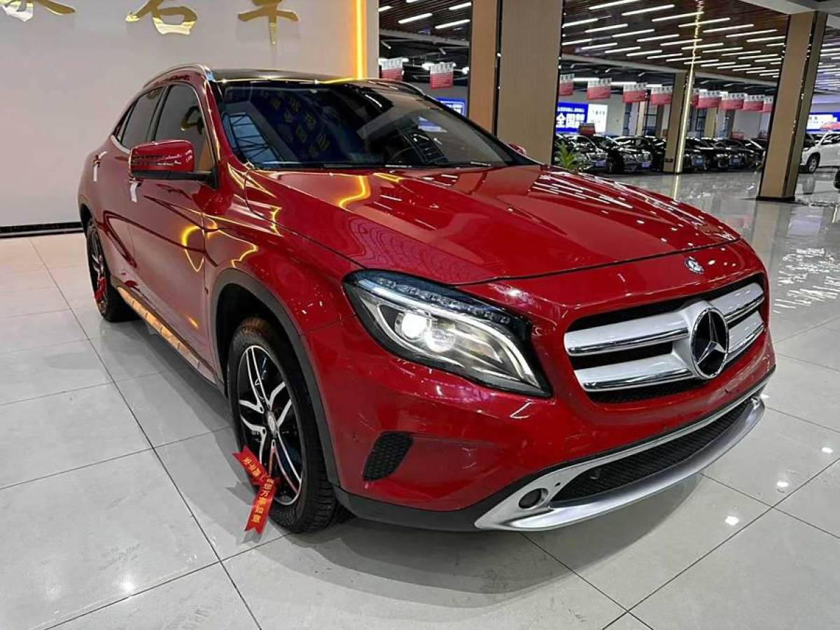 2016年3月奔馳 奔馳GLA  2015款 GLA 220 4MATIC 時(shí)尚型