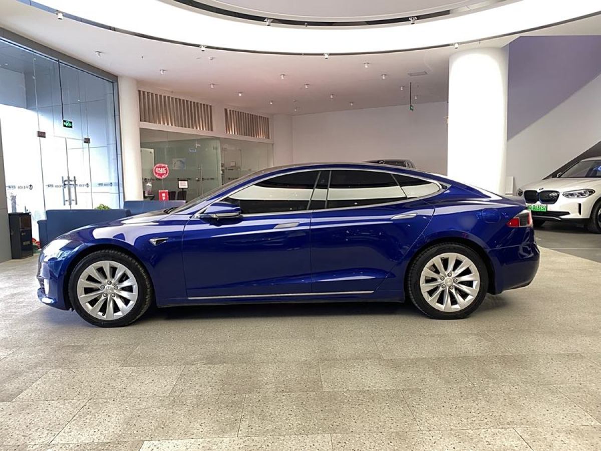 特斯拉 Model S  2019款 長(zhǎng)續(xù)航版圖片