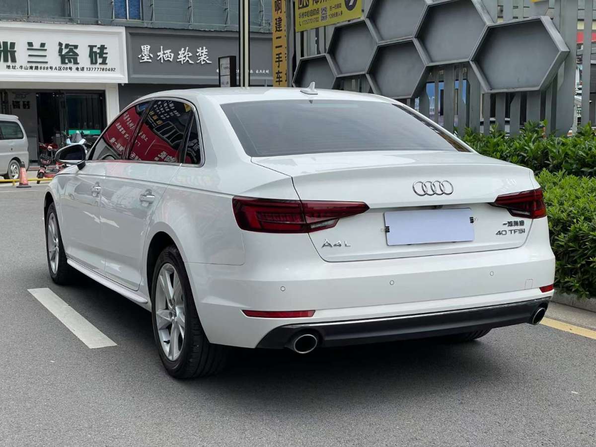 奥迪 奥迪A4L  2017款 40 TFSI 进取型图片