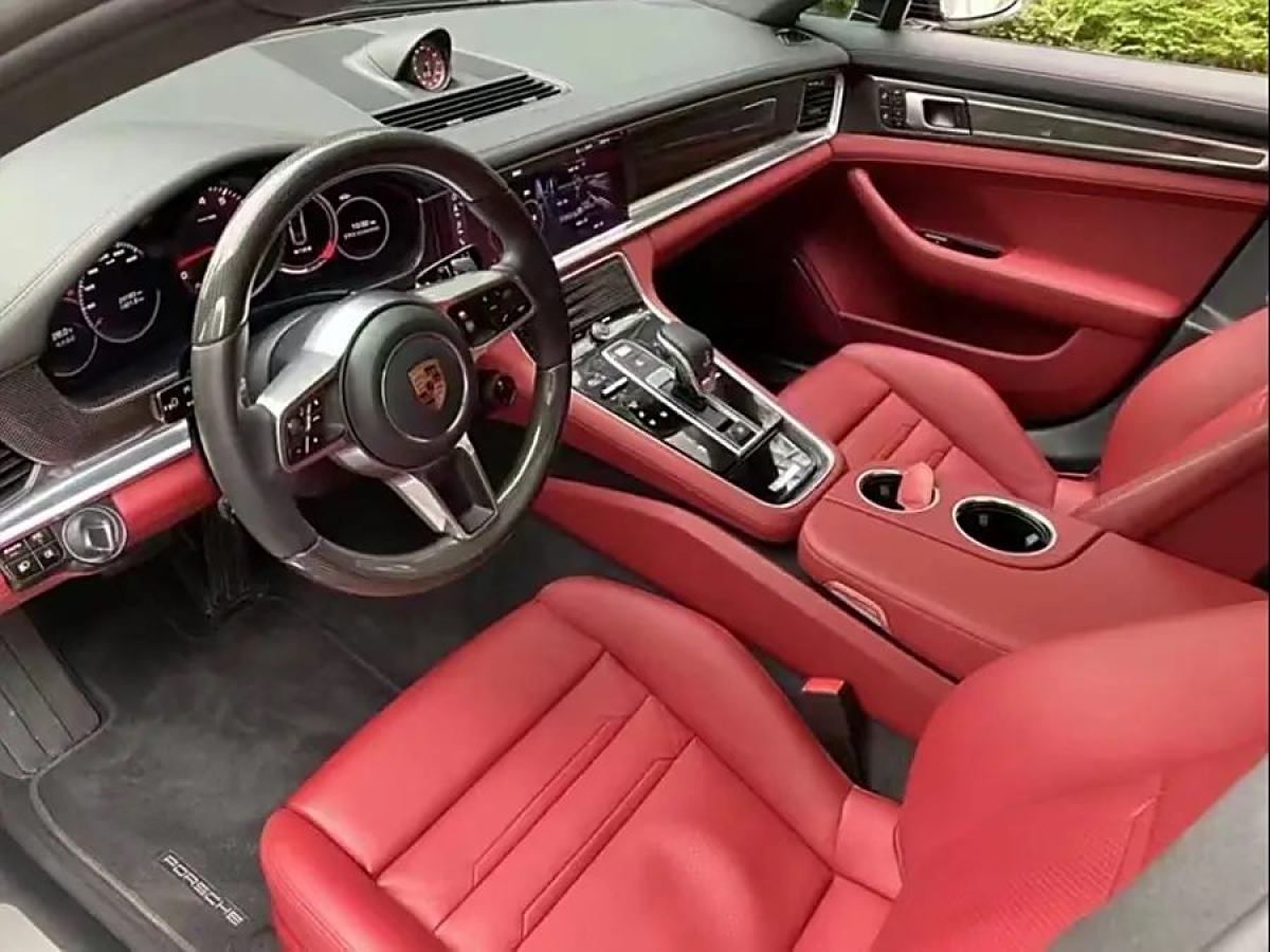 保時(shí)捷 Panamera  2019款 Panamera 4 行政加長(zhǎng)版 2.9T圖片