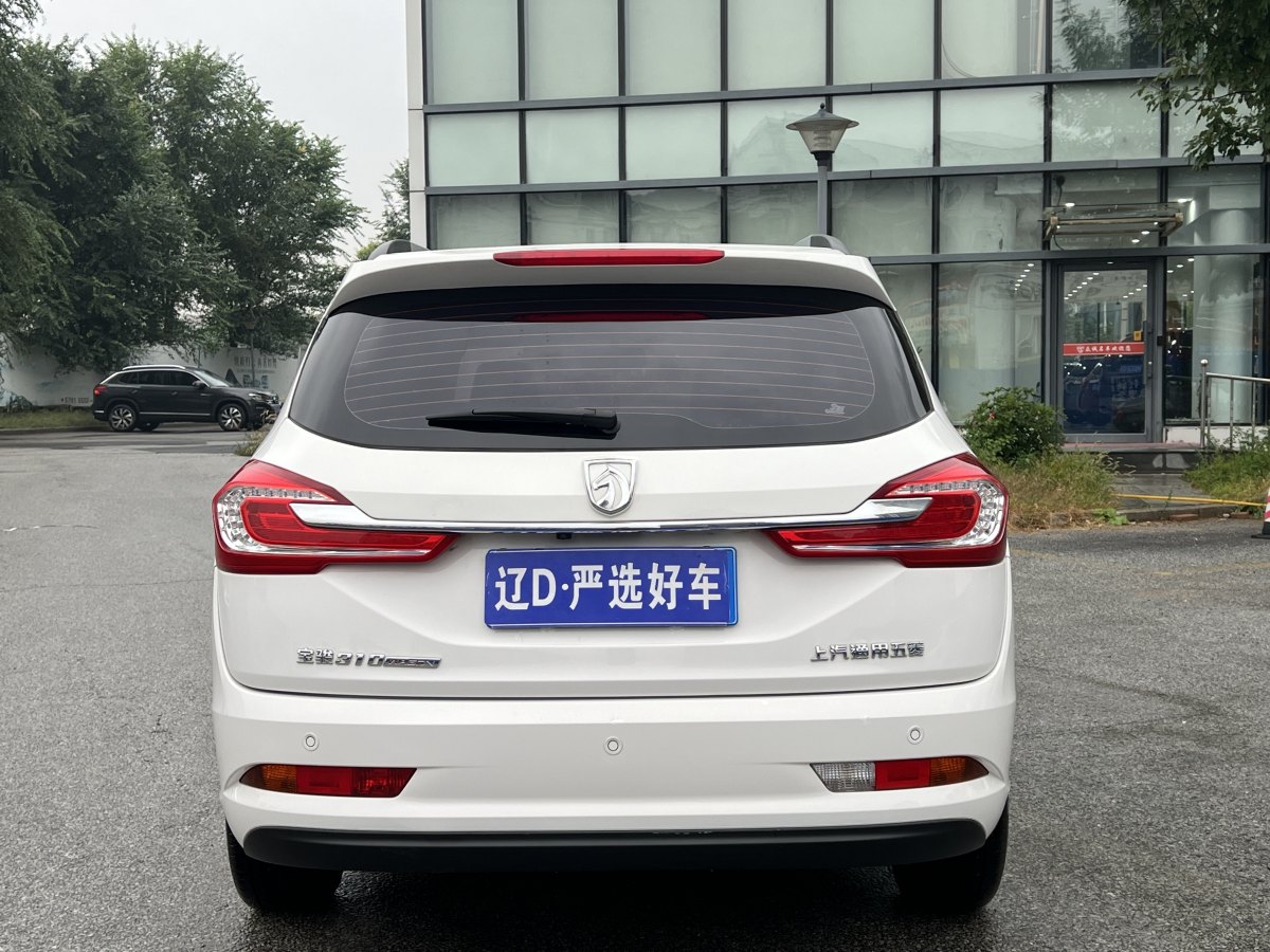 寶駿 310W  2019款  1.5L 手動(dòng)舒適型 國(guó)VI圖片