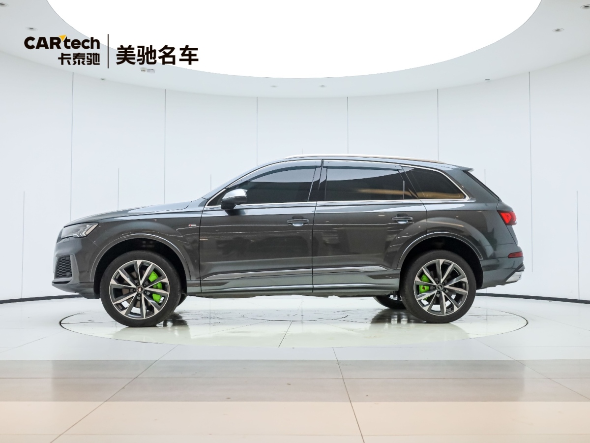 奥迪 奥迪Q7  2021款 55 TFSI quattro S line运动型图片