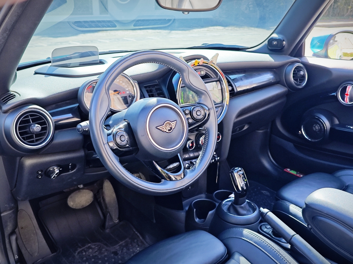 MINI MINI  2019款 1.5T COOPER CABRIO 好色版圖片