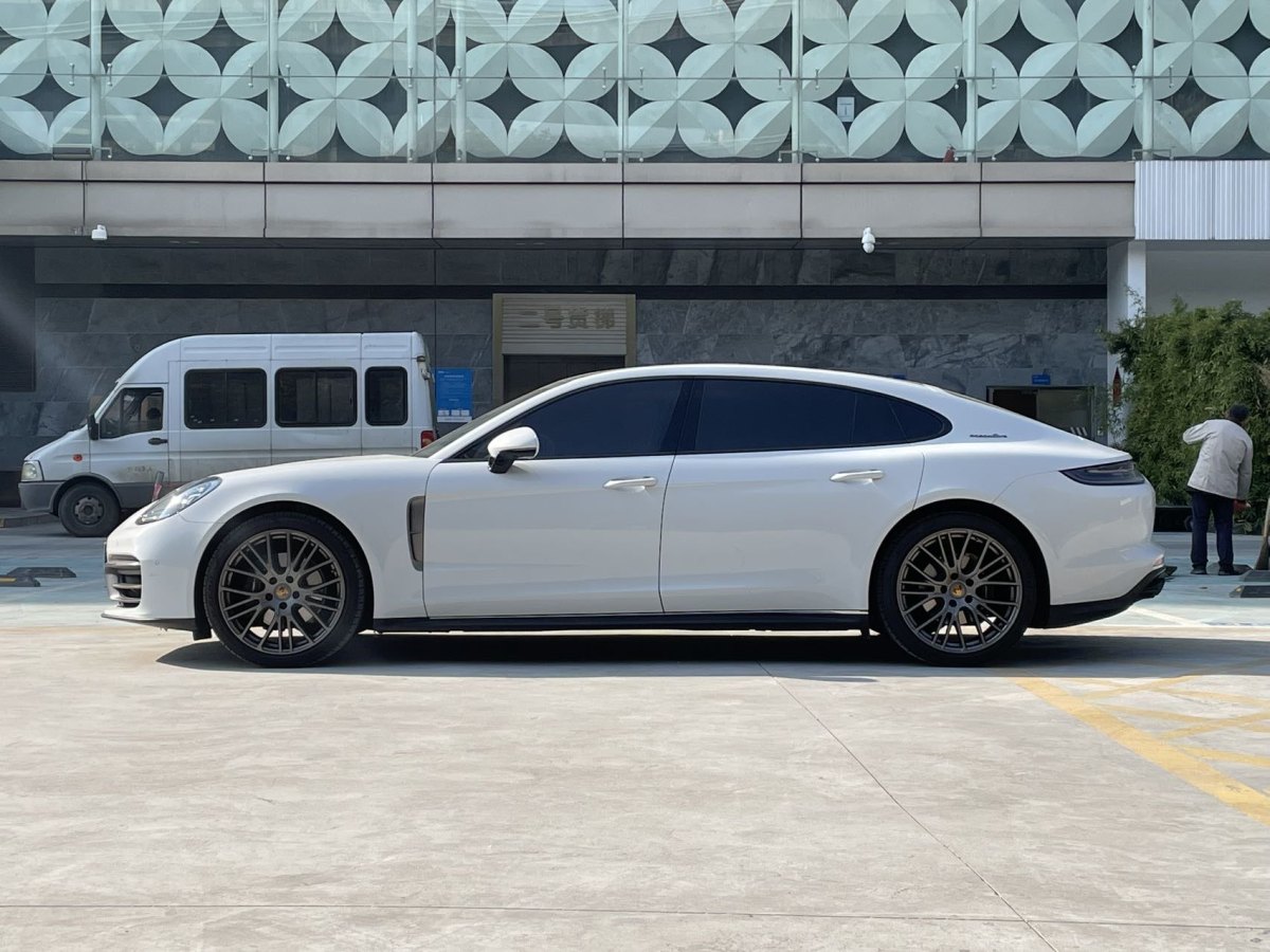 保時捷 Panamera  2023款 改款 Panamera 4 行政加長鉑金版 2.9T圖片