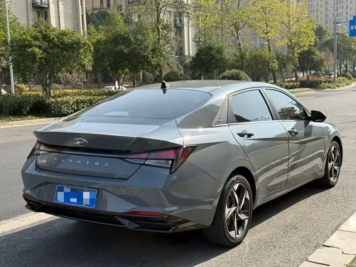 現(xiàn)代 伊蘭特  2022款 1.5L CVT GLS領(lǐng)先版圖片